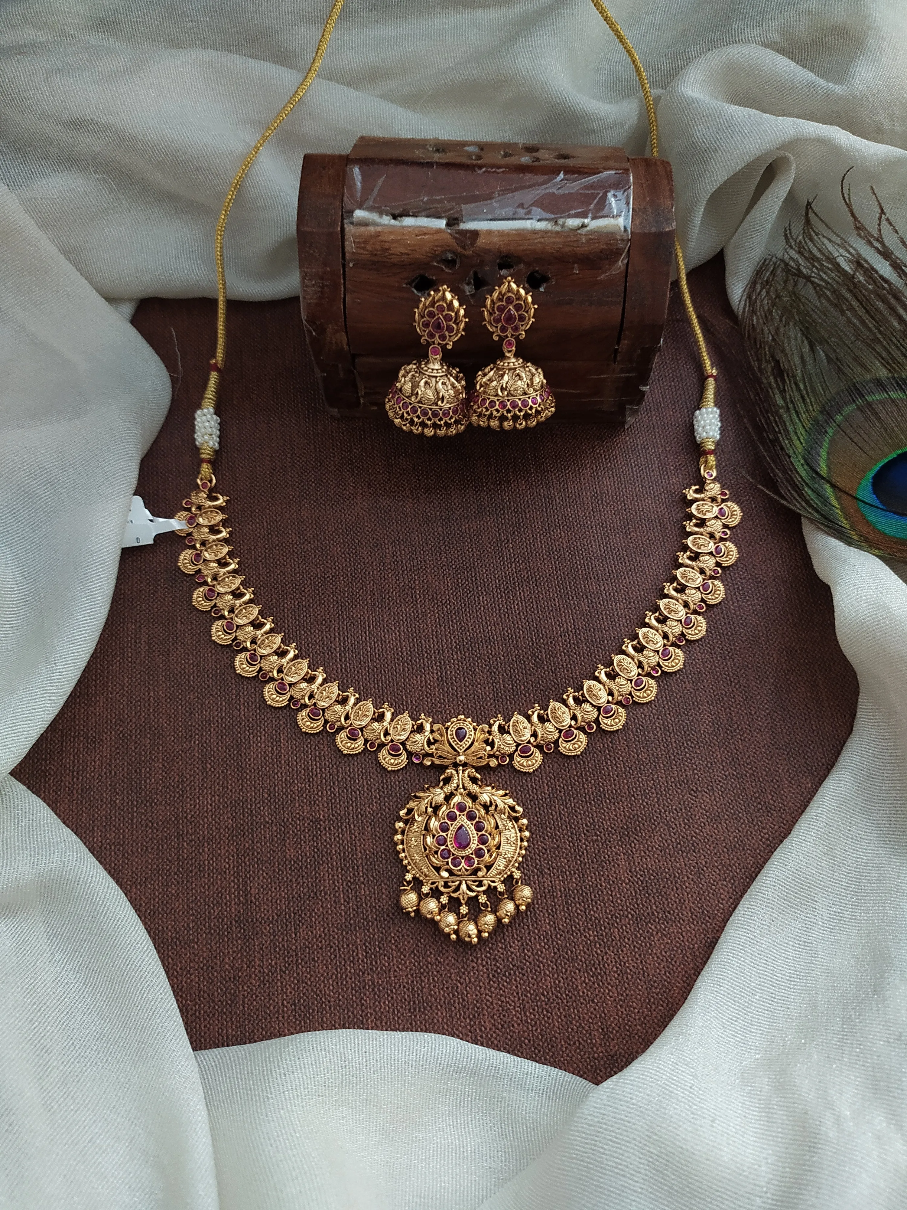 Antique Necklace with Pendant and Jhumki