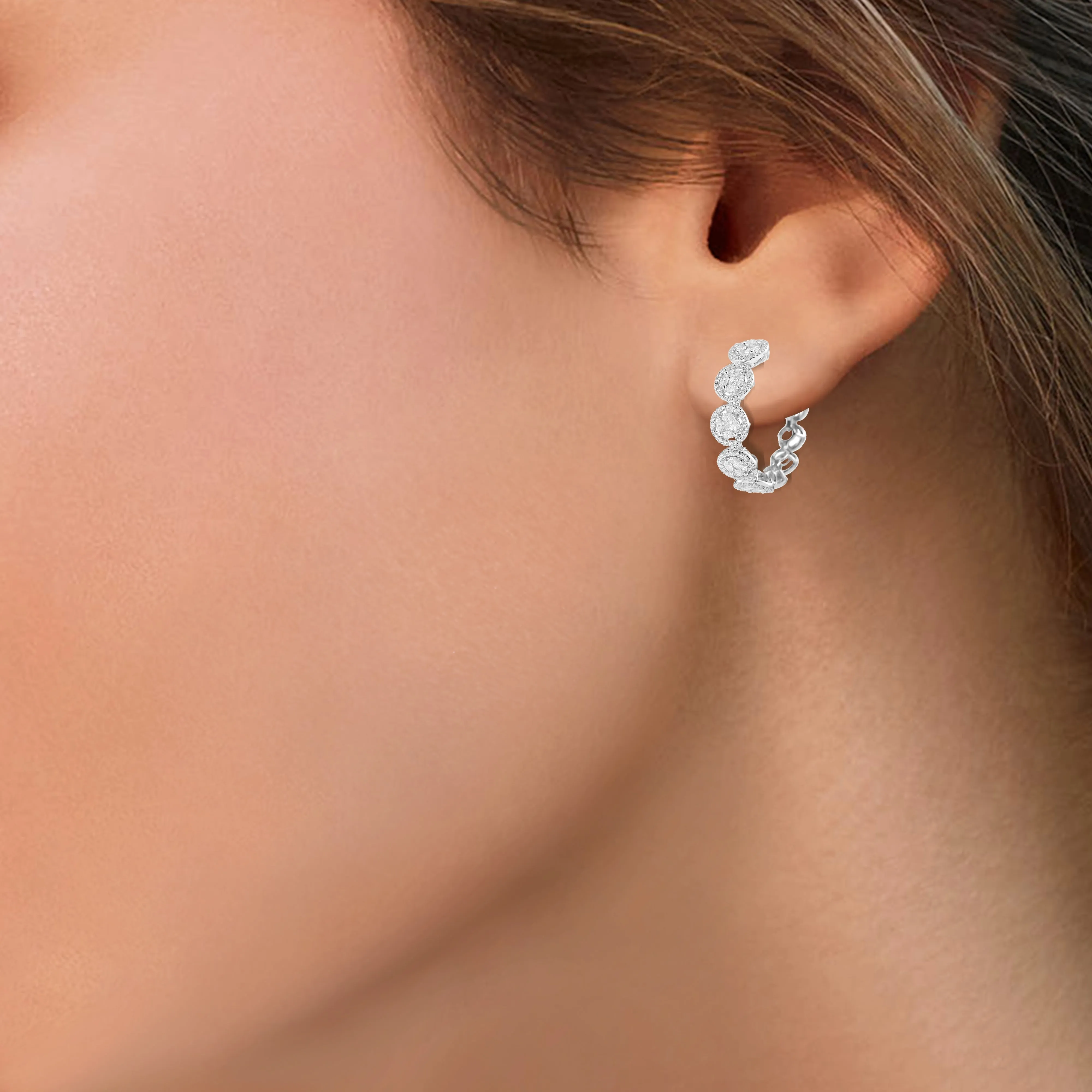 Circled Alyssum Diamond Earrings*