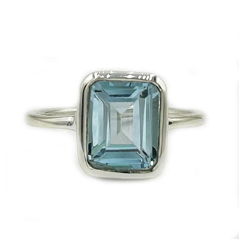 Classic Blue Topaz Gemstone Ring